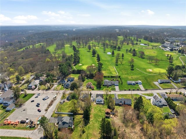 230 School Street, Lincoln, RI 02865