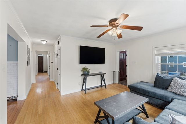 230 School Street, Lincoln, RI 02865