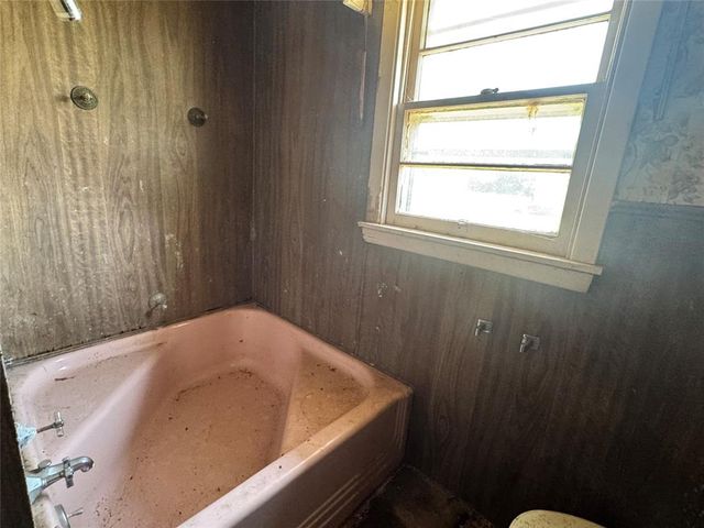 207 W Hillcrest Lane, Hobart, OK 73651