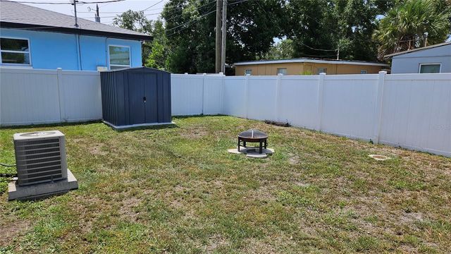 1946 15TH AVENUE S, St Petersburg, FL 33705
