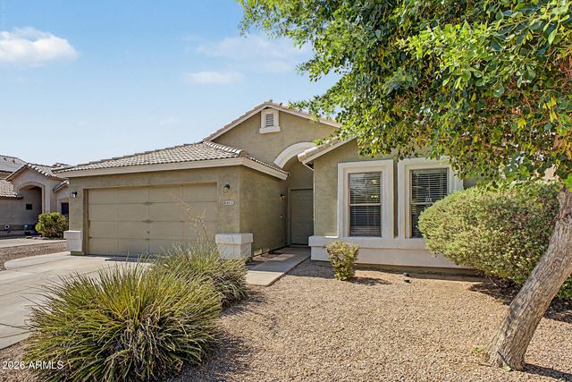8432 W WHYMAN Avenue, Tolleson, AZ 85353
