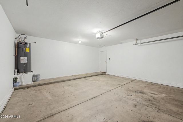 8432 W WHYMAN Avenue, Tolleson, AZ 85353