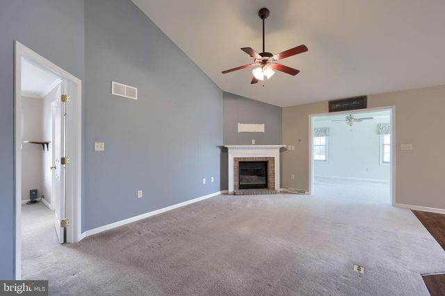 728 HEATHER RDG, Manheim, PA 17545
