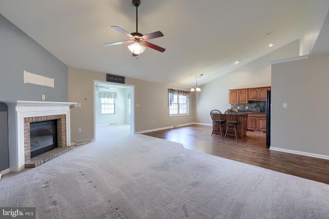 728 HEATHER RDG, Manheim, PA 17545