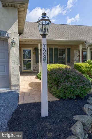 728 HEATHER RDG, Manheim, PA 17545
