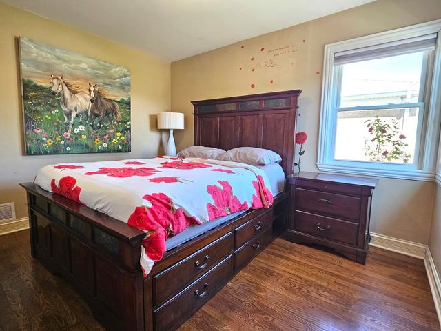 7119 W Sunnyside Avenue, Norridge, IL 60706