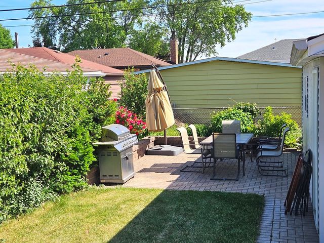 7119 W Sunnyside Avenue, Norridge, IL 60706