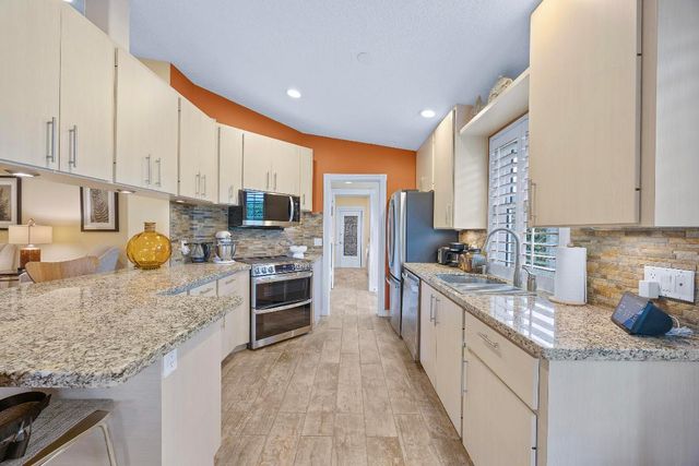 1568 SW Springfield Court, Palm City, FL 34990