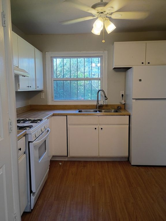 1847 Reichert Avenue, Sauk Village, IL 60411 — photo 4