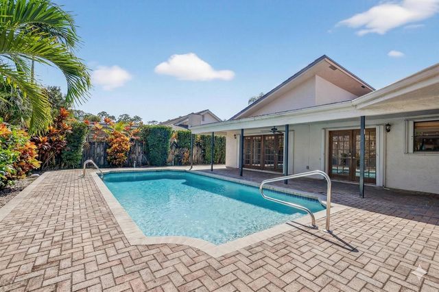 22220 Morning Glory Terrace, Boca Raton, FL 33433