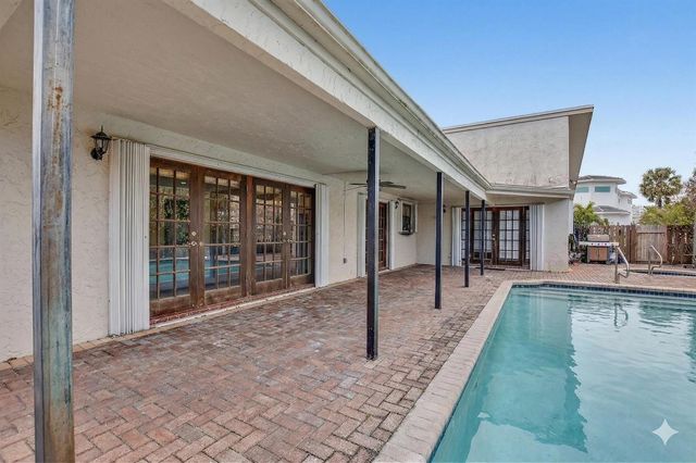 22220 Morning Glory Terrace, Boca Raton, FL 33433