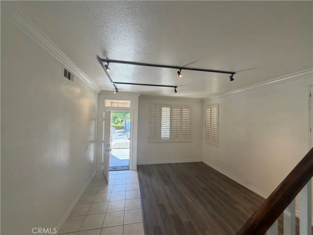 15147 Paddock, Sylmar, CA 91342