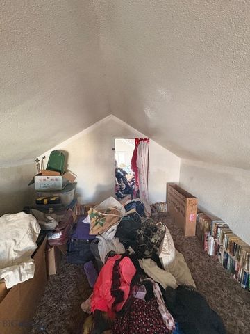 1727 Wall Street, Butte, MT 59701