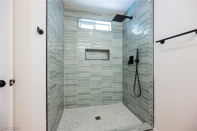 2454 Winterwood Boulevard, Las Vegas, NV 89142
