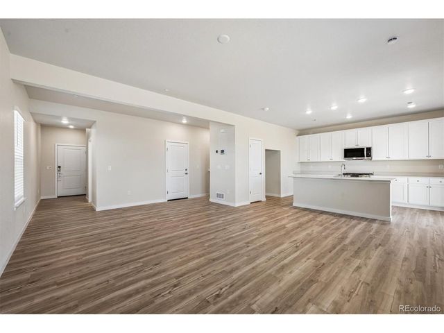 19074 E 93rd Dr, Commerce City, CO 80022