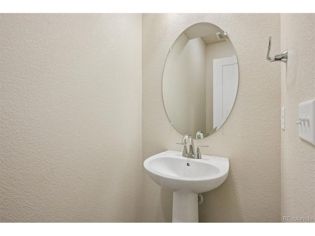 19074 E 93rd Dr, Commerce City, CO 80022