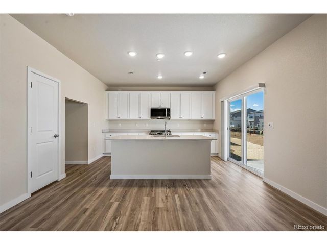 19074 E 93rd Dr, Commerce City, CO 80022
