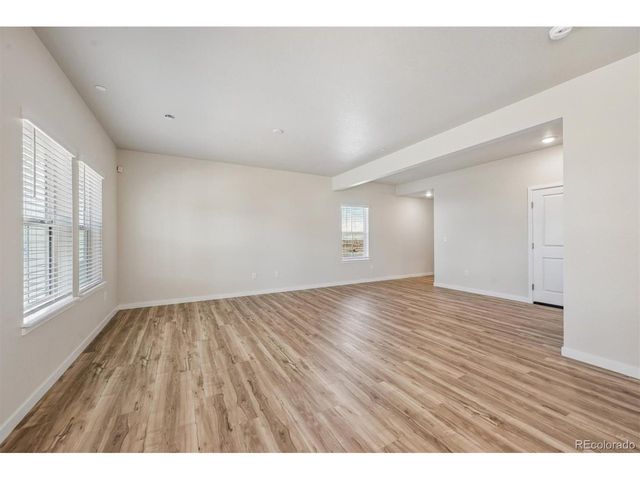 19074 E 93rd Dr, Commerce City, CO 80022