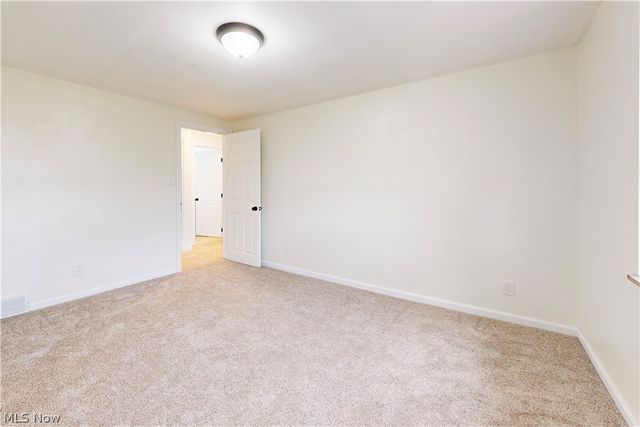 273 Lovers Lane, Steubenville, OH 43953