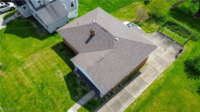 273 Lovers Lane, Steubenville, OH 43953