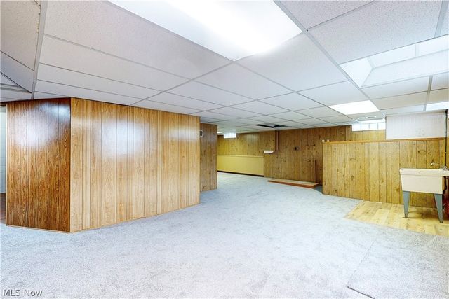 273 Lovers Lane, Steubenville, OH 43953