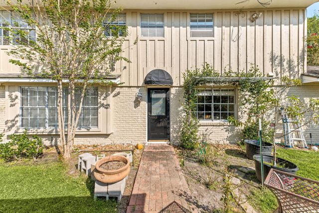 6010 Coral Ridge Road, Houston, TX 77069