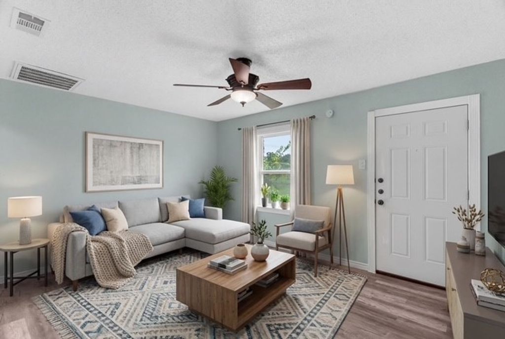 2512 Rainey Street, Greenville, TX 75401