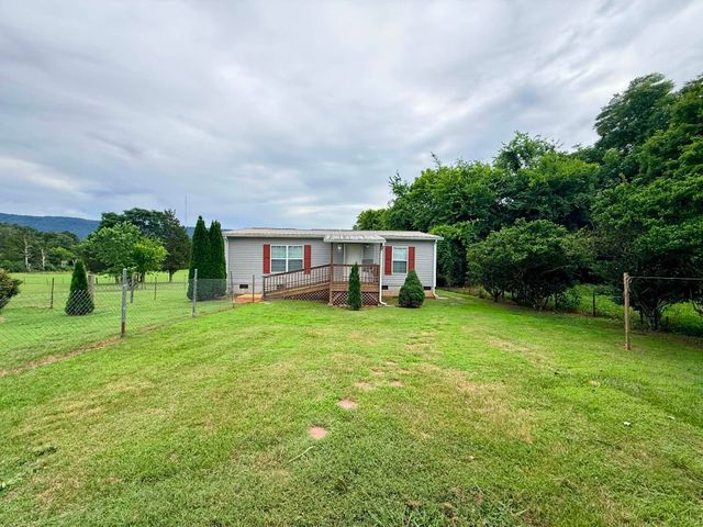 190 Co Rd 909, Etowah, TN 37331