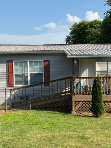 190 Co Rd 909, Etowah, TN 37331