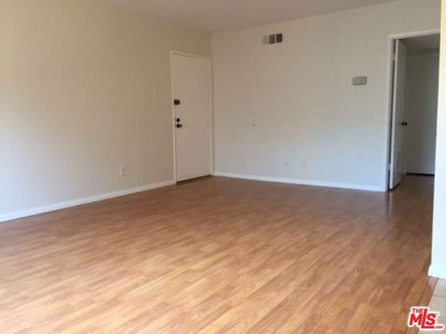 5252 COLDWATER CANYON Avenue 207, Van Nuys (los Angeles), CA 91401