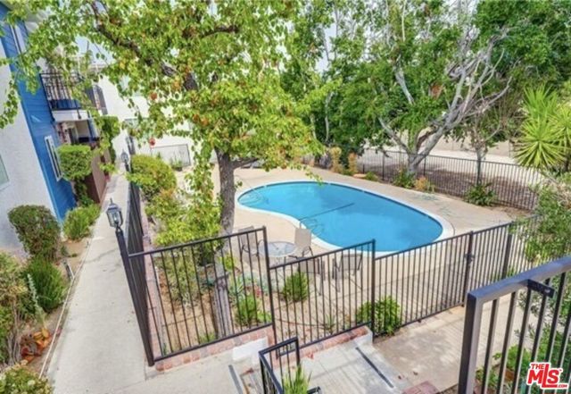 5252 COLDWATER CANYON Avenue 207, Van Nuys (los Angeles), CA 91401