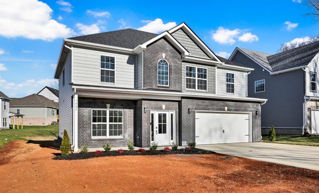 1607 Peacock Dr, Clarksville, TN 37043