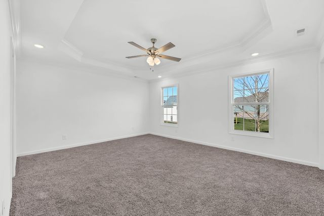 1607 Peacock Dr, Clarksville, TN 37043