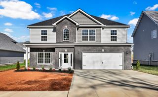 1607 Peacock Dr, Clarksville, TN 37043