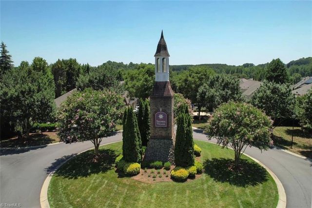 408 Zurich Court, Winston-salem, NC 27127
