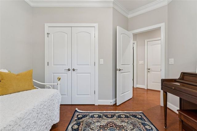 408 Zurich Court, Winston-salem, NC 27127
