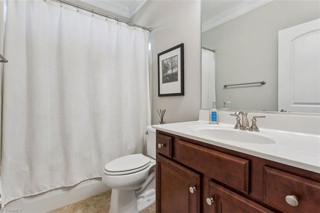 408 Zurich Court, Winston-salem, NC 27127