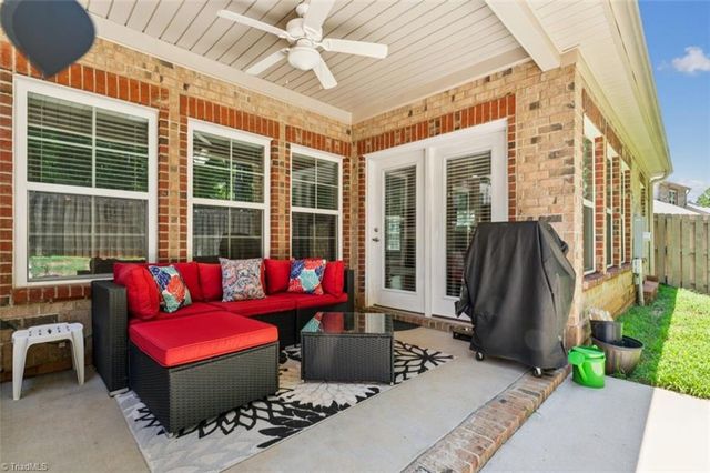 408 Zurich Court, Winston-salem, NC 27127