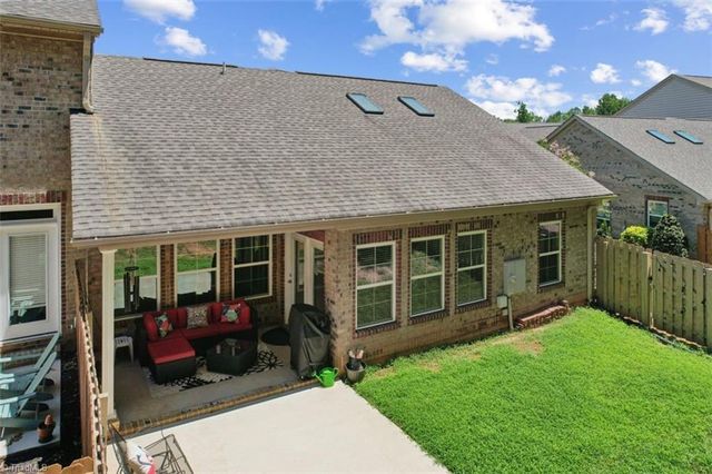408 Zurich Court, Winston-salem, NC 27127