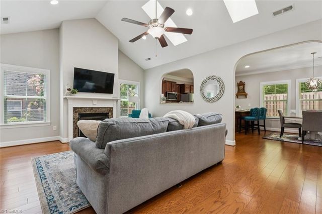 408 Zurich Court, Winston-salem, NC 27127