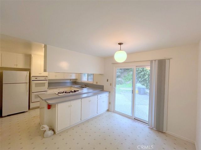 1622 Sunny Heights, Los Angeles, CA 90065