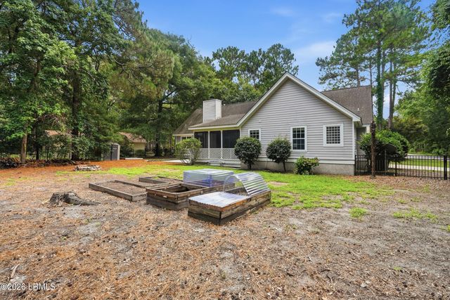 24 Pickens Street, Beaufort, SC 29907