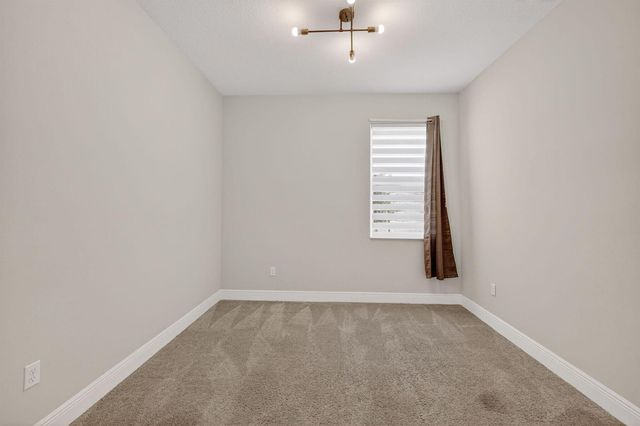 10916 SW Robbia Way, Port St. Lucie, FL 34987