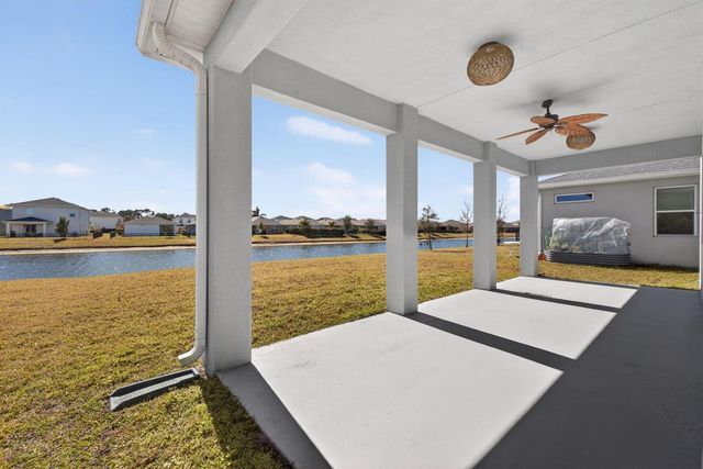 10916 SW Robbia Way, Port St. Lucie, FL 34987