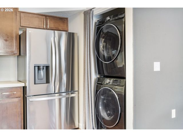 679 Nw 118TH Ave 107, Portland, OR 97229