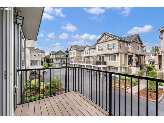 679 Nw 118TH Ave 107, Portland, OR 97229