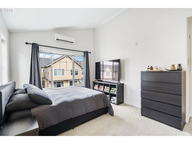 679 Nw 118TH Ave 107, Portland, OR 97229