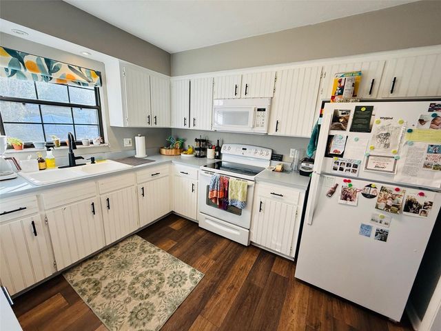 2210 NW 44TH PLACE, Gainesville, FL 32605