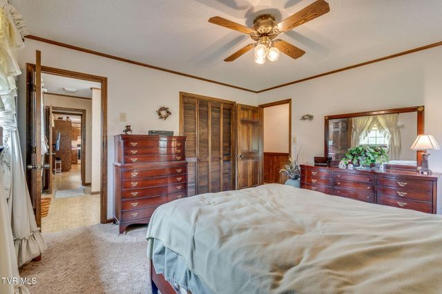 453 Twin Barns Road, Greeneville, TN 37743