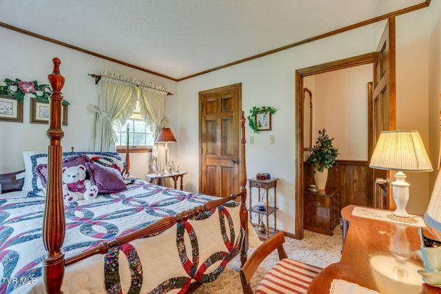 453 Twin Barns Road, Greeneville, TN 37743